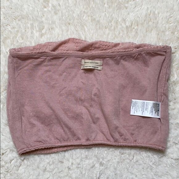 Urban Outfitters pink crop top with flower pattern size L - Picture 8 of 10